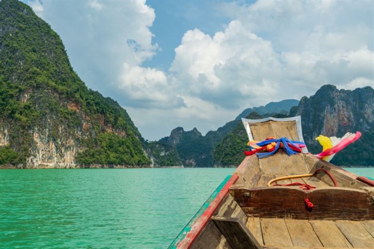 Von Bangkok zum Khao-Sok-Nationalpark @Manachai Leerarudee/adobestock